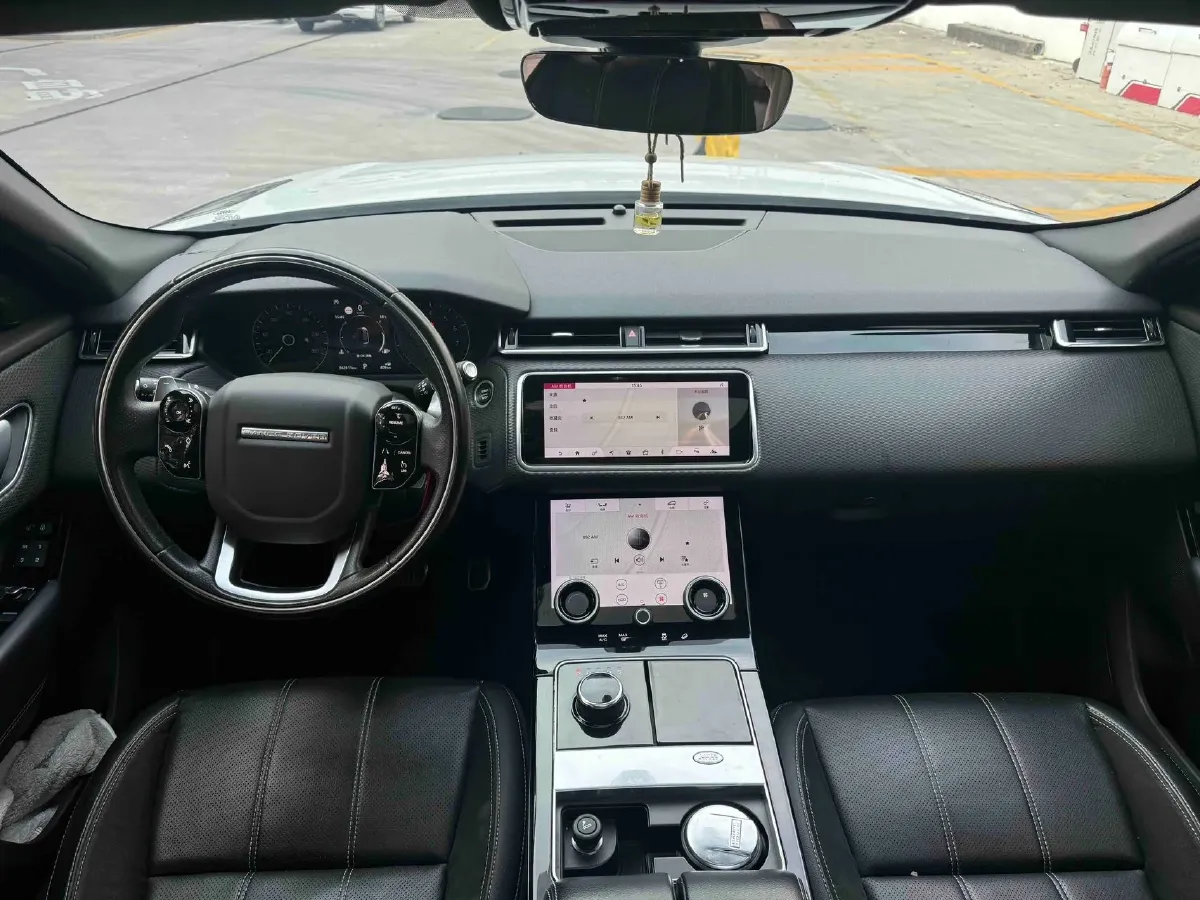 2020 Land Rover Range Rover Velar 2.0T 250HP L4 8AT,autocango,china used car exporter,china ev exporter,chinese used car exporter,chinese used ev exporter