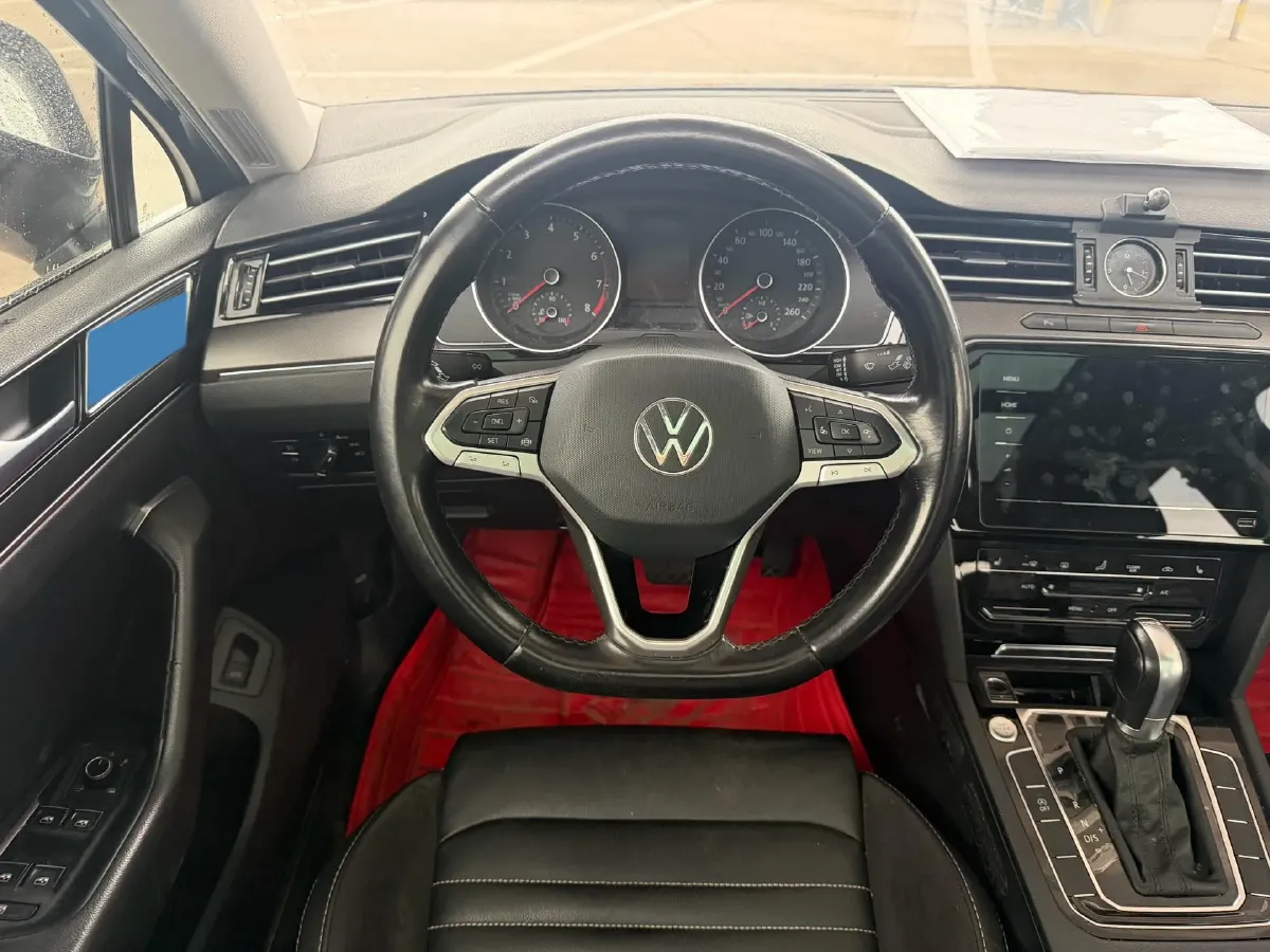2020 Volkswagen Magotan 2.0T 186HP L4 7DCT,autocango,china used car exporter,china ev exporter,chinese used car exporter,chinese used ev exporter