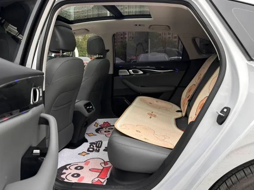 2025 Geely Galaxy A7 1.5L 112HP L4 1DHT PHEV,autocango,china used car exporter,china ev exporter,chinese used car exporter,chinese used ev exporter