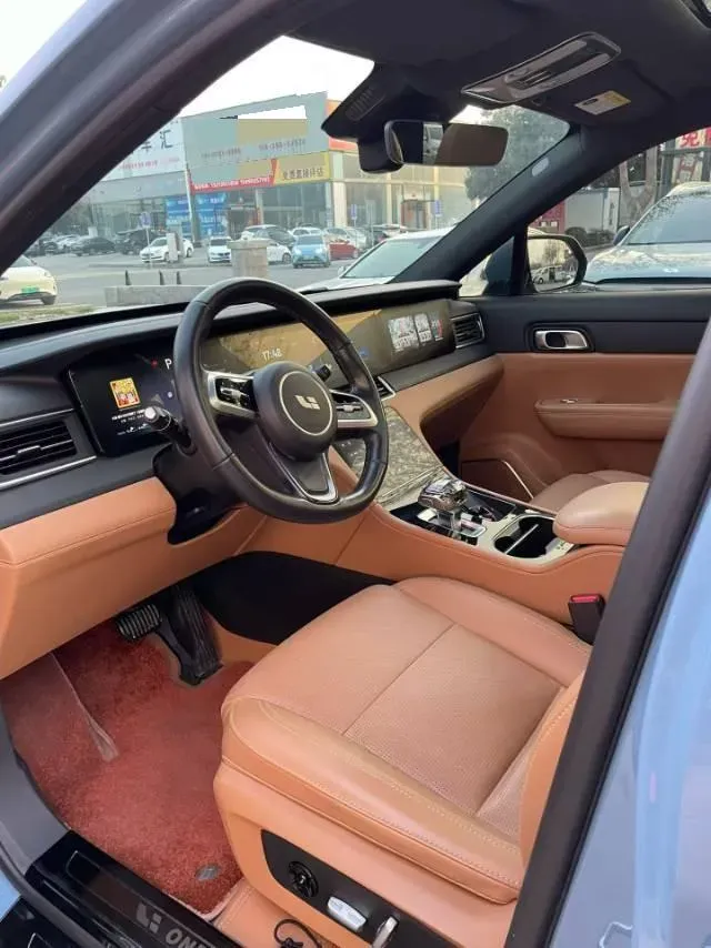 2021 Li ONE Range Extended 131HP REEV 40.5KWH,autocango,china used car exporter,china ev exporter,chinese used car exporter,chinese used ev exporter