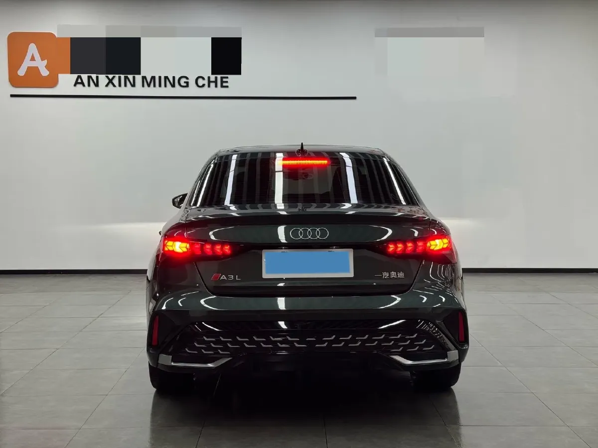 2025 Audi A3 1.5T 160HP L4 7DCT,autocango,china used car exporter,china ev exporter,chinese used car exporter,chinese used ev exporter
