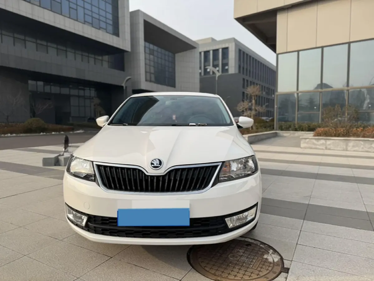 2016 Skoda Rapid Spaceback 1.6L 110HP L4 6AT,autocango,china used car exporter,china ev exporter,chinese used car exporter,chinese used ev exporter