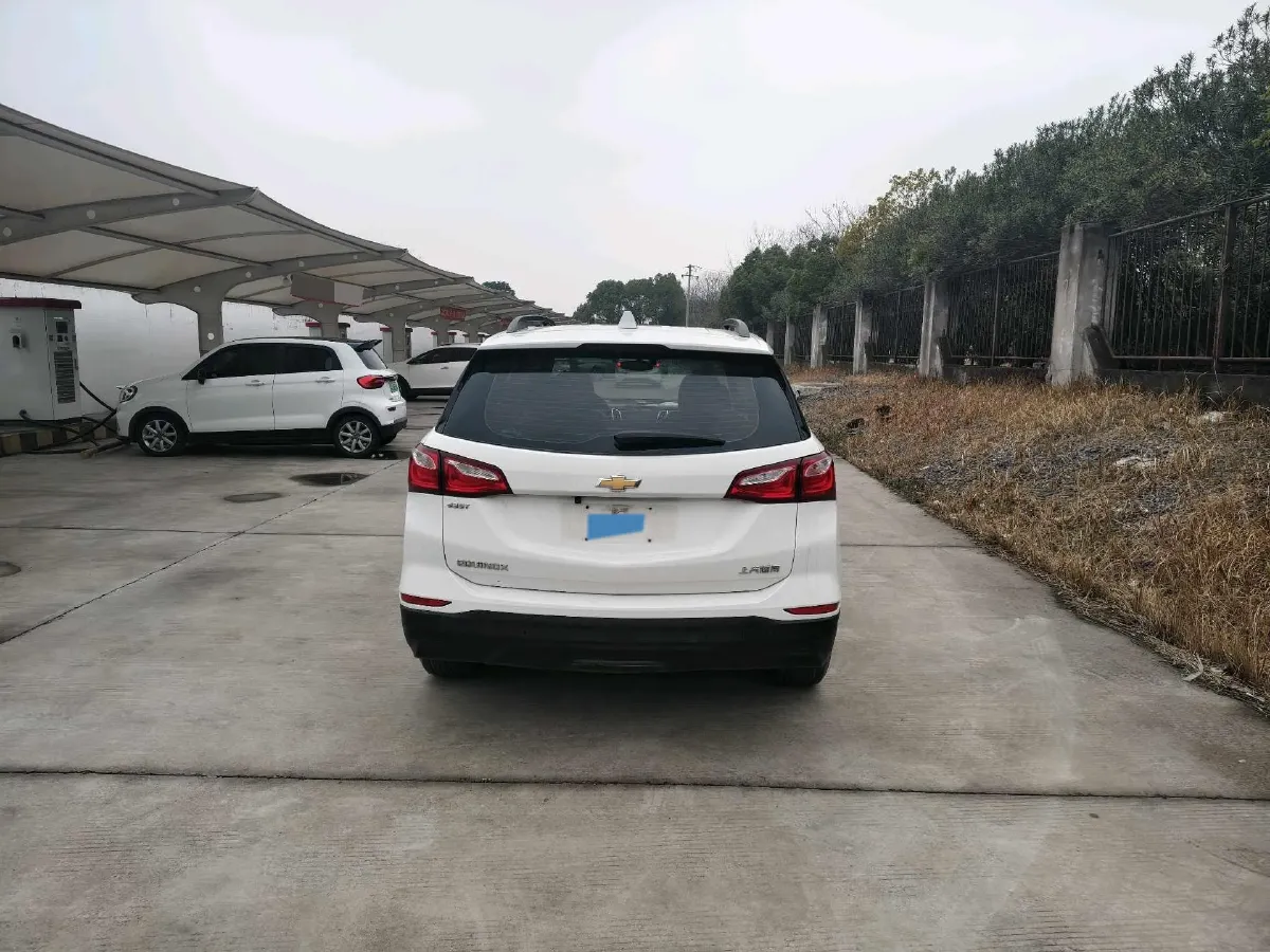2018 Chevrolet Equinox 1.5T 180HP L4 6AT,autocango,china used car exporter,china ev exporter,chinese used car exporter,chinese used ev exporter