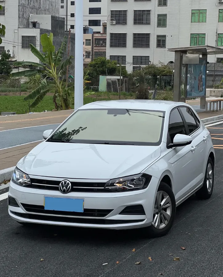 2023 Volkswagen Polo 1.5L 110HP L4 6AT,autocango,china used car exporter,china ev exporter,chinese used car exporter,chinese used ev exporter