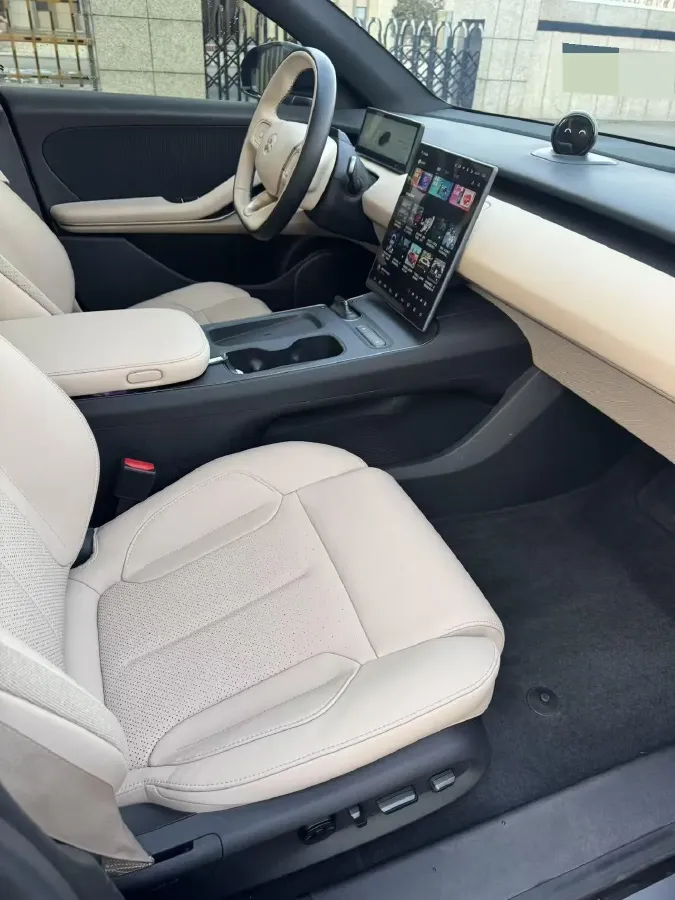 2024 NIO ET5T BEV 100KWH,autocango,china used car exporter,china ev exporter,chinese used car exporter,chinese used ev exporter