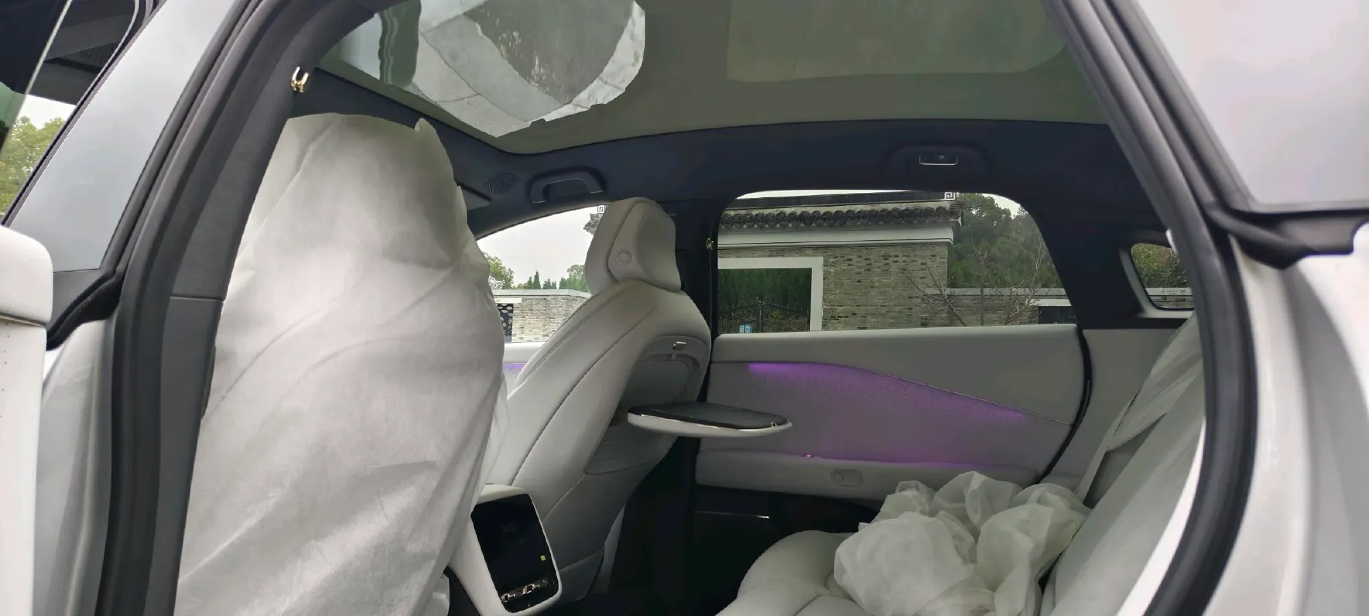 2024 Xpeng P7+ BEV 60.7KWH,autocango,china used car exporter,china ev exporter,chinese used car exporter,chinese used ev exporter