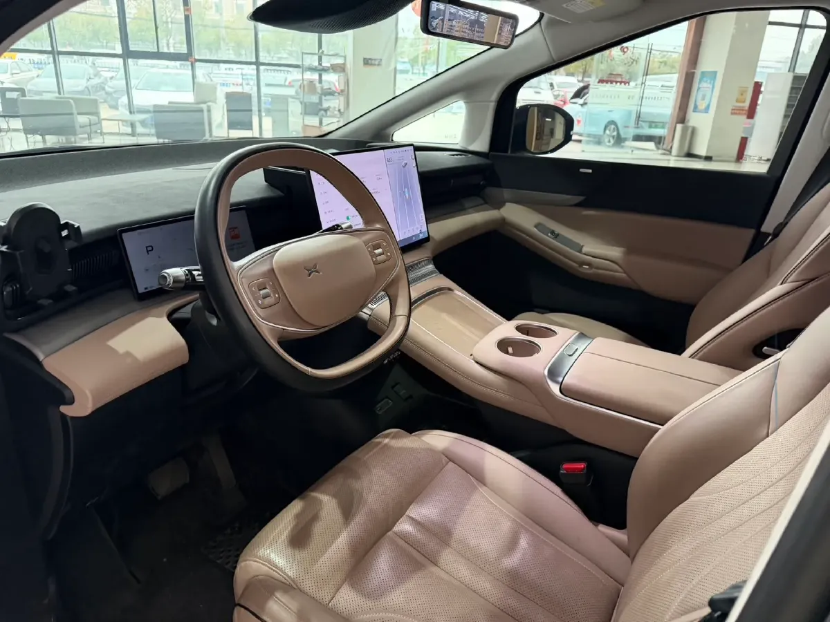 2024 Xpeng X9 BEV 101.5KWH,autocango,china used car exporter,china ev exporter,chinese used car exporter,chinese used ev exporter