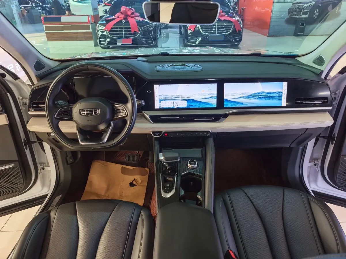 2023 Geely Monjaro 2.0T 238HP L4 8AT,autocango,china used car exporter,china ev exporter,chinese used car exporter,chinese used ev exporter