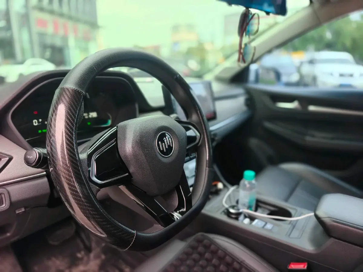 2021 Weltmeister E.5 BEV 49.92KWH,autocango,china used car exporter,china ev exporter,chinese used car exporter,chinese used ev exporter