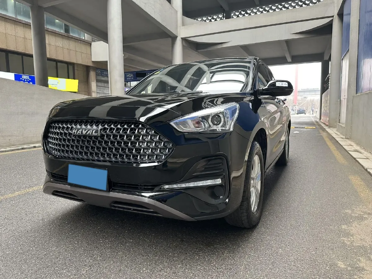 2019 Haval M6 1.5T 150HP L4 7DCT,autocango,china used car exporter,china ev exporter,chinese used car exporter,chinese used ev exporter