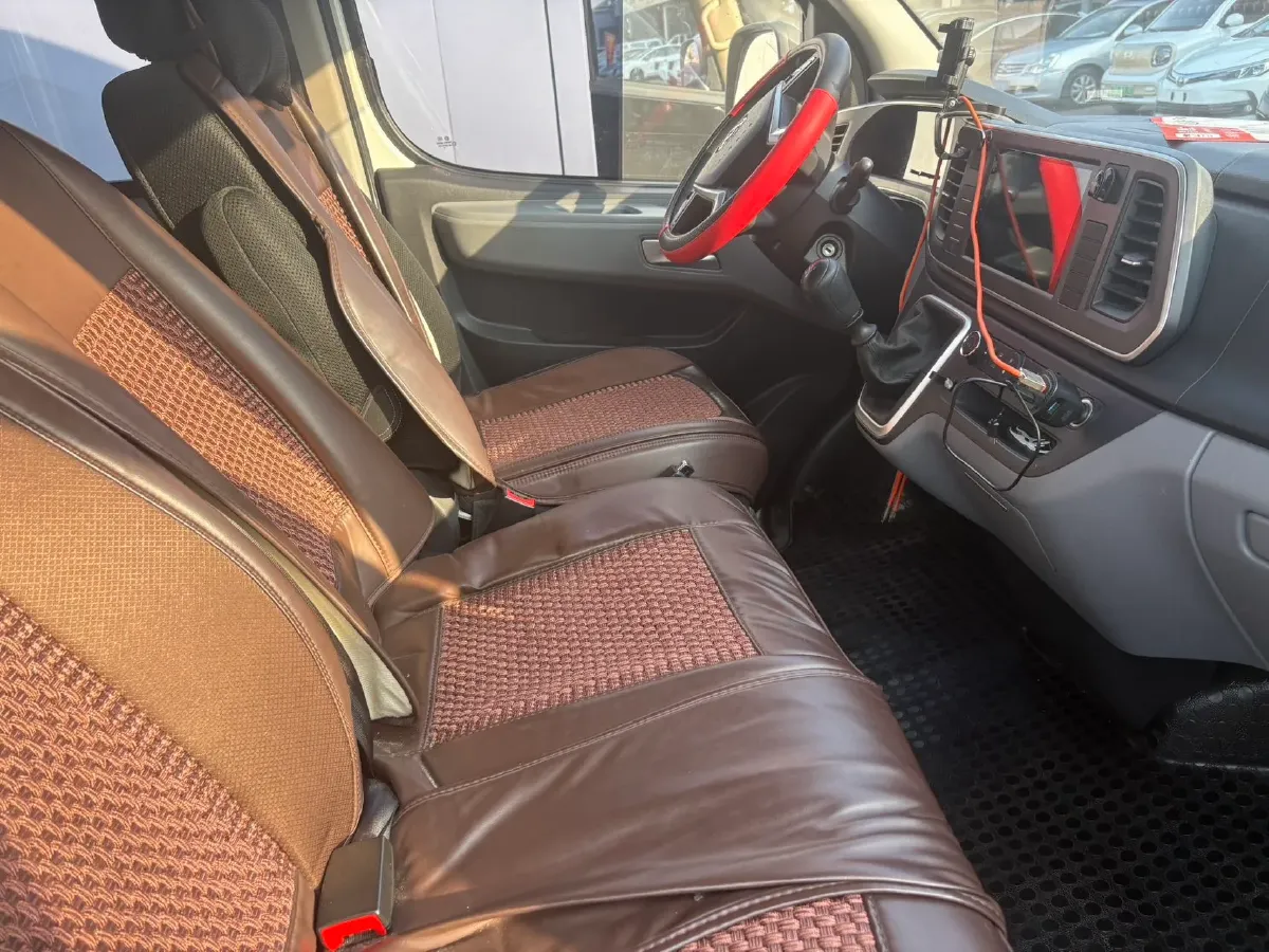 2023 MAXUS Interstellar 2.0T 143HP L4 6MT,autocango,china used car exporter,china ev exporter,chinese used car exporter,chinese used ev exporter