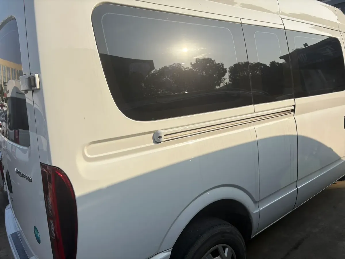 2023 MAXUS Interstellar 2.0T 143HP L4 6MT,autocango,china used car exporter,china ev exporter,chinese used car exporter,chinese used ev exporter