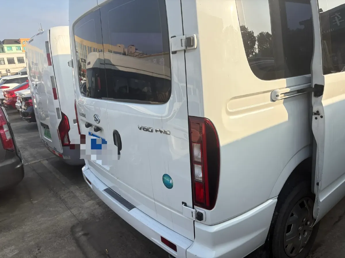 2023 MAXUS Interstellar 2.0T 143HP L4 6MT,autocango,china used car exporter,china ev exporter,chinese used car exporter,chinese used ev exporter
