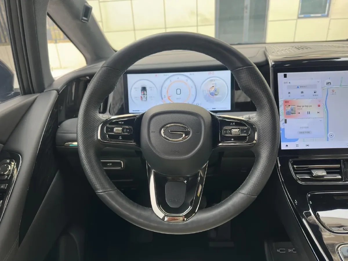 2023 GAC Trumpchi M8 2.0T 252HP L4 8AT,autocango,china used car exporter,china ev exporter,chinese used car exporter,chinese used ev exporter