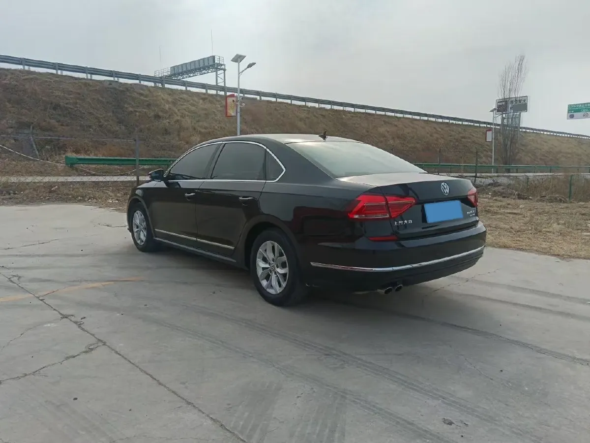 2015 Volkswagen Passat 1.8T 160HP L4 6AT,autocango,china used car exporter,china ev exporter,chinese used car exporter,chinese used ev exporter