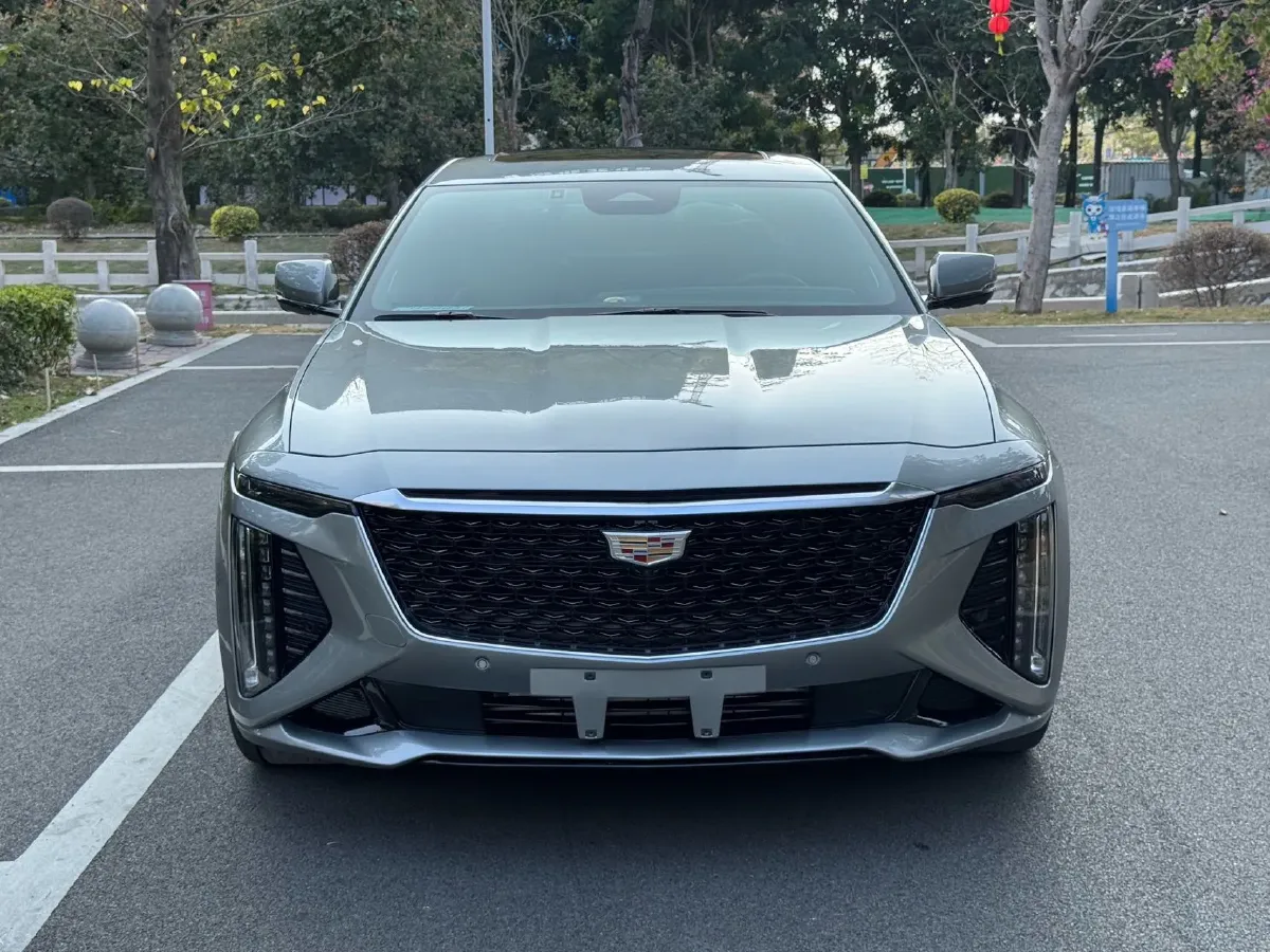 2023 Cadillac CT6 2.0T 237HP L4 10AT,autocango,china used car exporter,china ev exporter,chinese used car exporter,chinese used ev exporter
