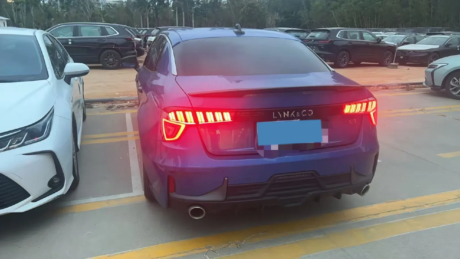 2022 LYNK&CO 03 2.0T 190HP L4 7DCT,autocango,china used car exporter,china ev exporter,chinese used car exporter,chinese used ev exporter