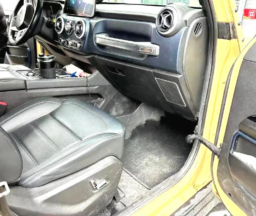 2021 Beijing BJ40 2.0T 224HP L4 8AT,autocango,china used car exporter,china ev exporter,chinese used car exporter,chinese used ev exporter