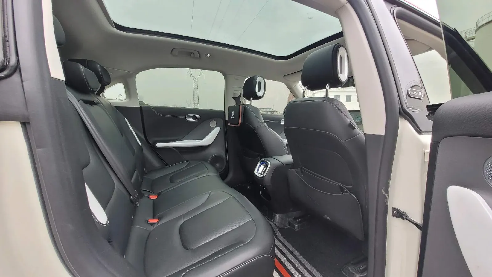 2022 Smart smart Elf 1 BEV 66KWH,autocango,china used car exporter,china ev exporter,chinese used car exporter,chinese used ev exporter