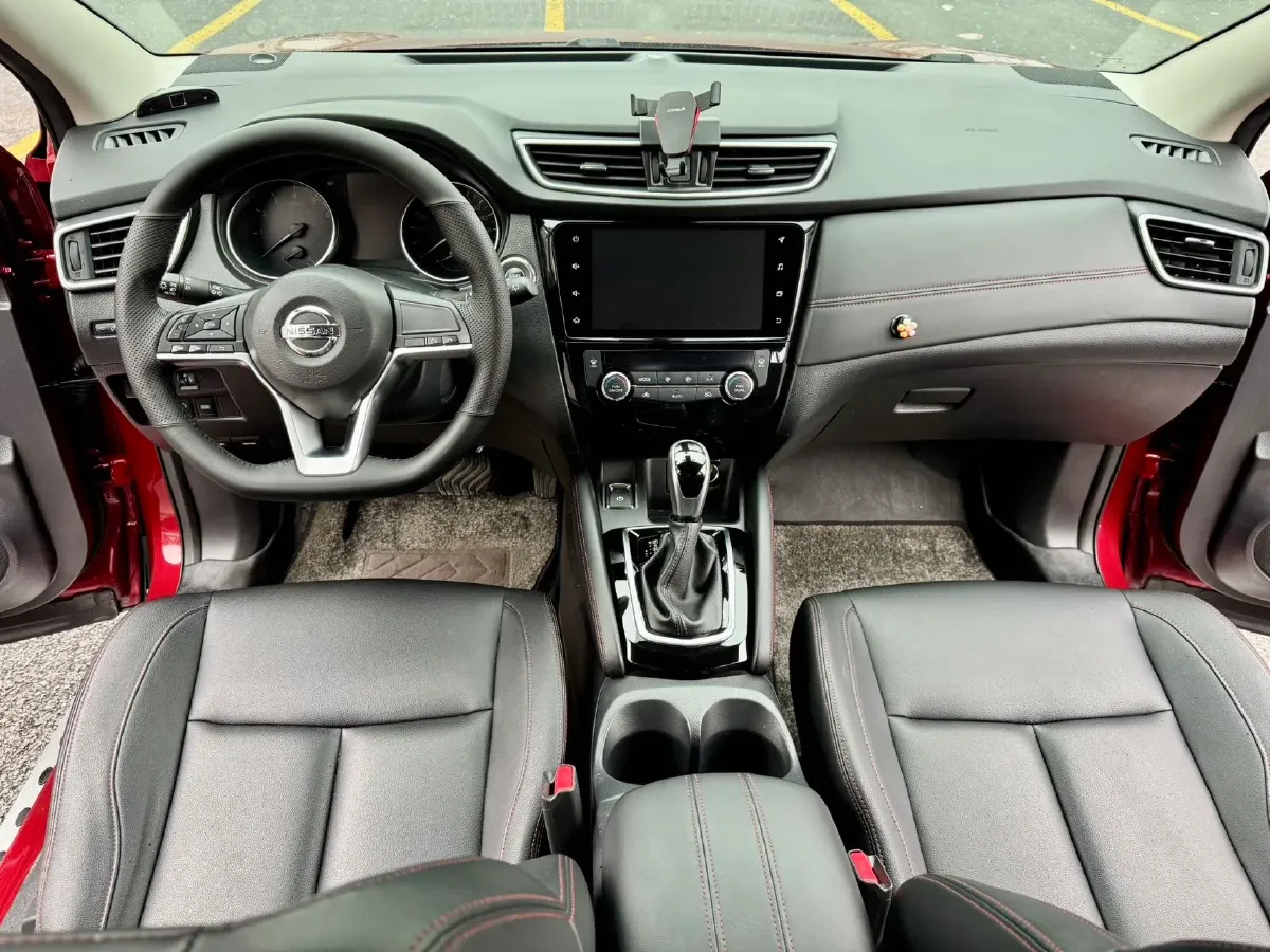 2022 Nissan Qashqai 2.0L 151HP L4 CVT,autocango,china used car exporter,china ev exporter,chinese used car exporter,chinese used ev exporter