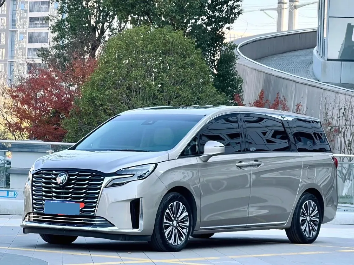 2022 Buick GL8 2.0T 237HP L4 9AT,autocango,china used car exporter,china ev exporter,chinese used car exporter,chinese used ev exporter