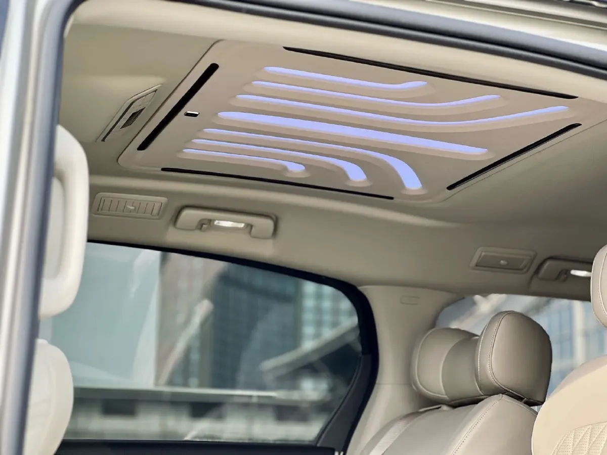 2022 Buick GL8 2.0T 237HP L4 9AT,autocango,china used car exporter,china ev exporter,chinese used car exporter,chinese used ev exporter