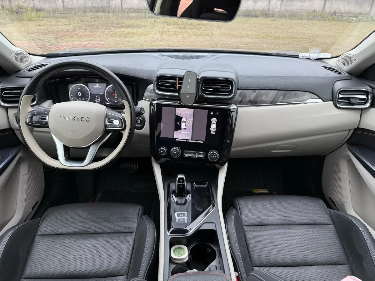 2019 LYNK&CO 02 2.0T 190HP L4 6AT,autocango,china used car exporter,china ev exporter,chinese used car exporter,chinese used ev exporter