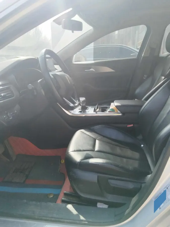 2020 HongQi H5 1.5T 169HP L4 7DCT,autocango,china used car exporter,china ev exporter,chinese used car exporter,chinese used ev exporter