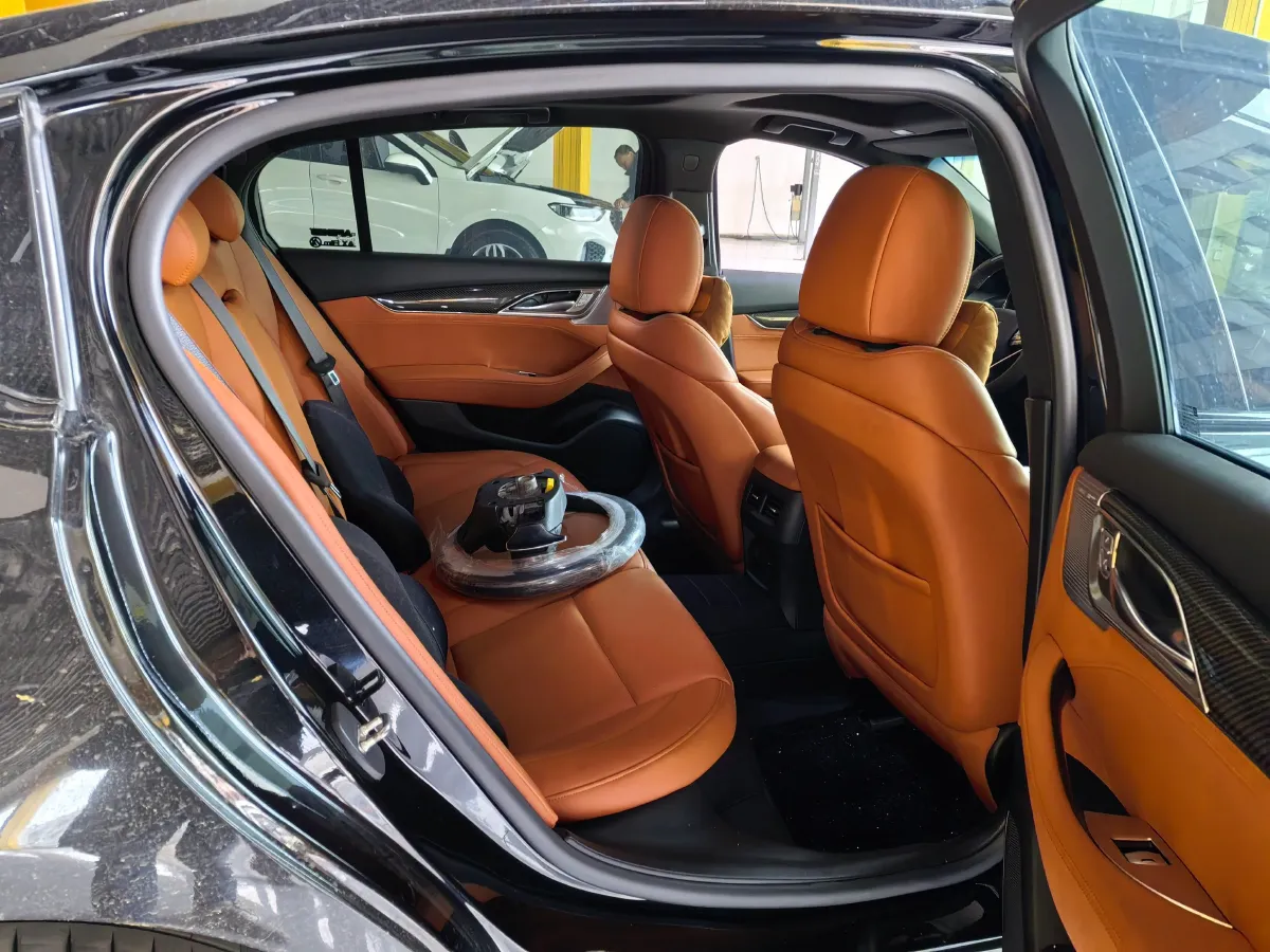 2023 Cadillac CT5 2.0T 237HP L4 10AT,autocango,china used car exporter,china ev exporter,chinese used car exporter,chinese used ev exporter