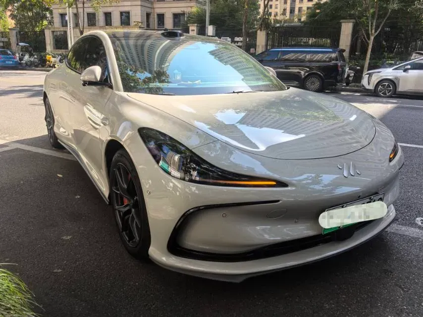 2024 IM L6 BEV 75KWH,autocango,china used car exporter,china ev exporter,chinese used car exporter,chinese used ev exporter