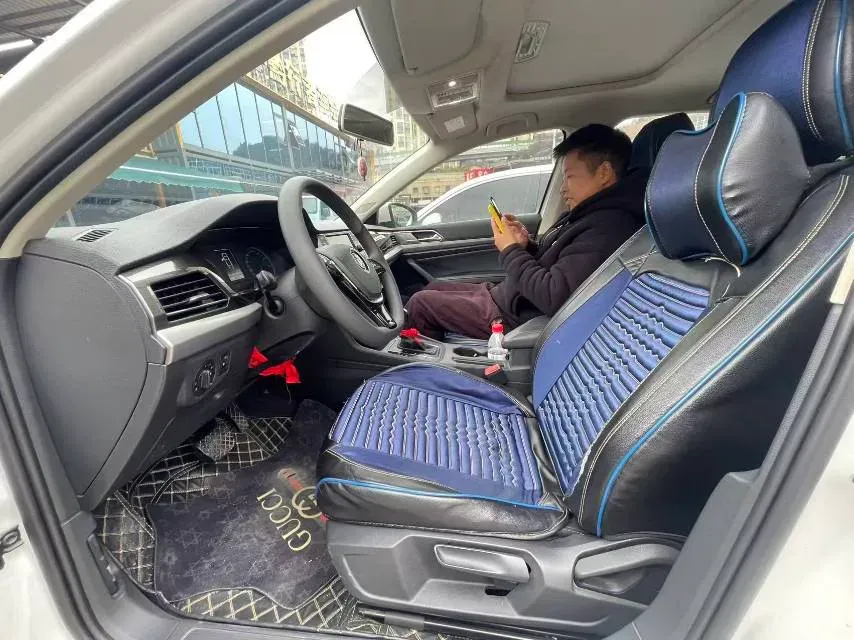 2018 Skoda Karoq 1.4T 150HP L4 7DCT,autocango,china used car exporter,china ev exporter,chinese used car exporter,chinese used ev exporter