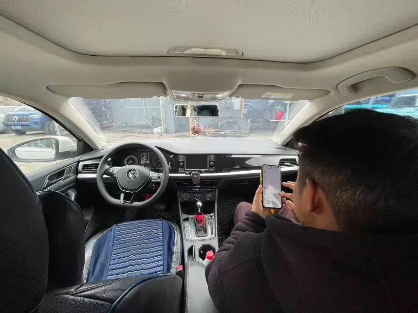 2018 Skoda Karoq 1.4T 150HP L4 7DCT,autocango,china used car exporter,china ev exporter,chinese used car exporter,chinese used ev exporter