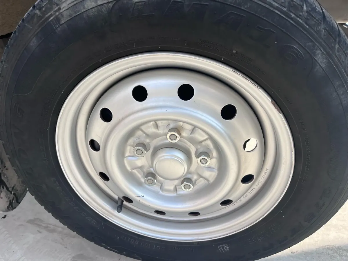 2021 WuLing RongGuang Mini Truck 1.2L 76HP L4 5MT,autocango,china used car exporter,china ev exporter,chinese used car exporter,chinese used ev exporter