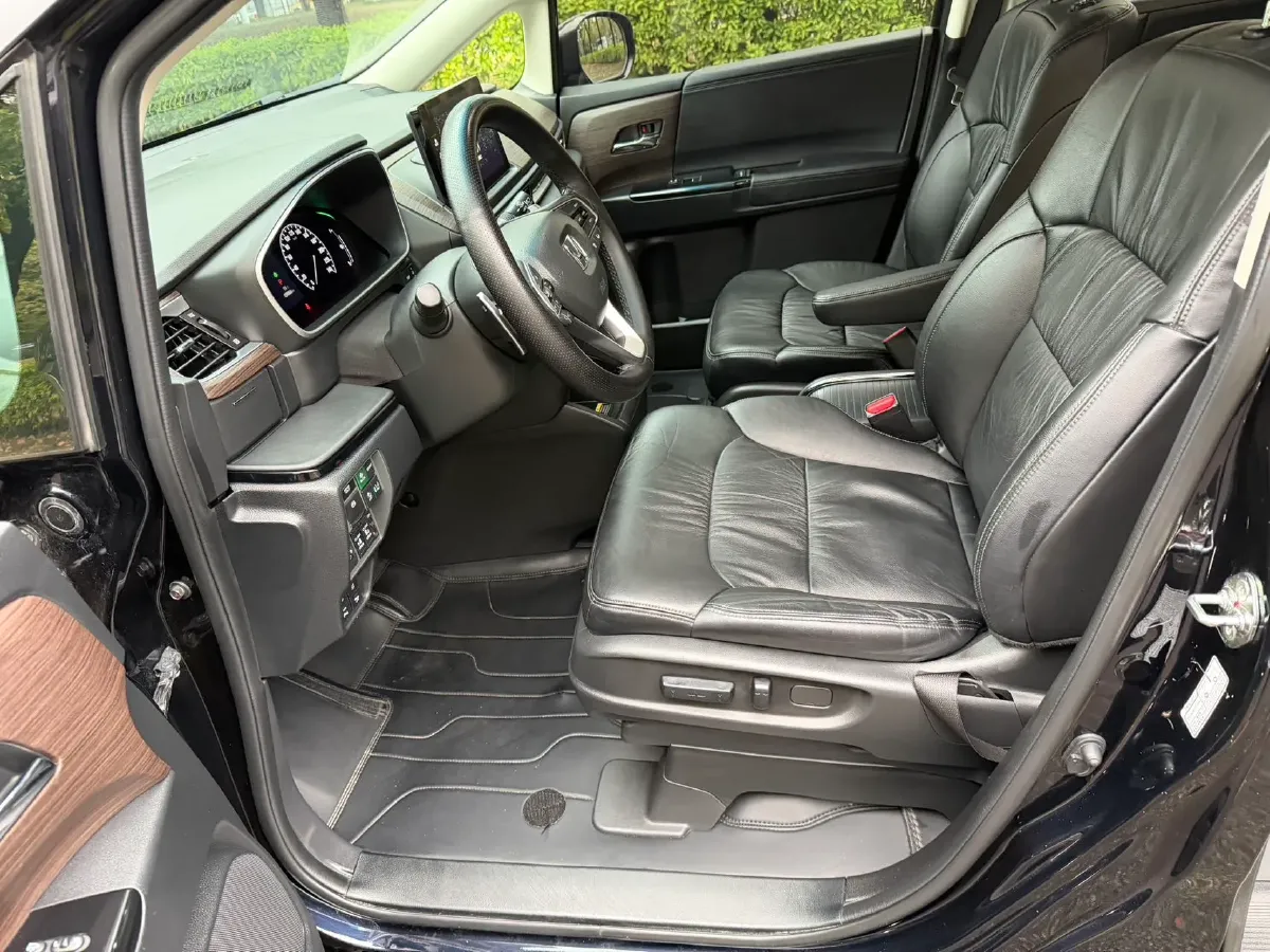 2024 Honda Odyssey 2.0L 146HP L4 E-CVT Hybrid,autocango,china used car exporter,china ev exporter,chinese used car exporter,chinese used ev exporter