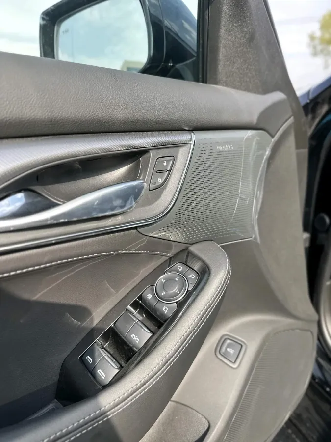 2024 Cadillac CT5 2.0T 237HP L4 10AT,autocango,china used car exporter,china ev exporter,chinese used car exporter,chinese used ev exporter