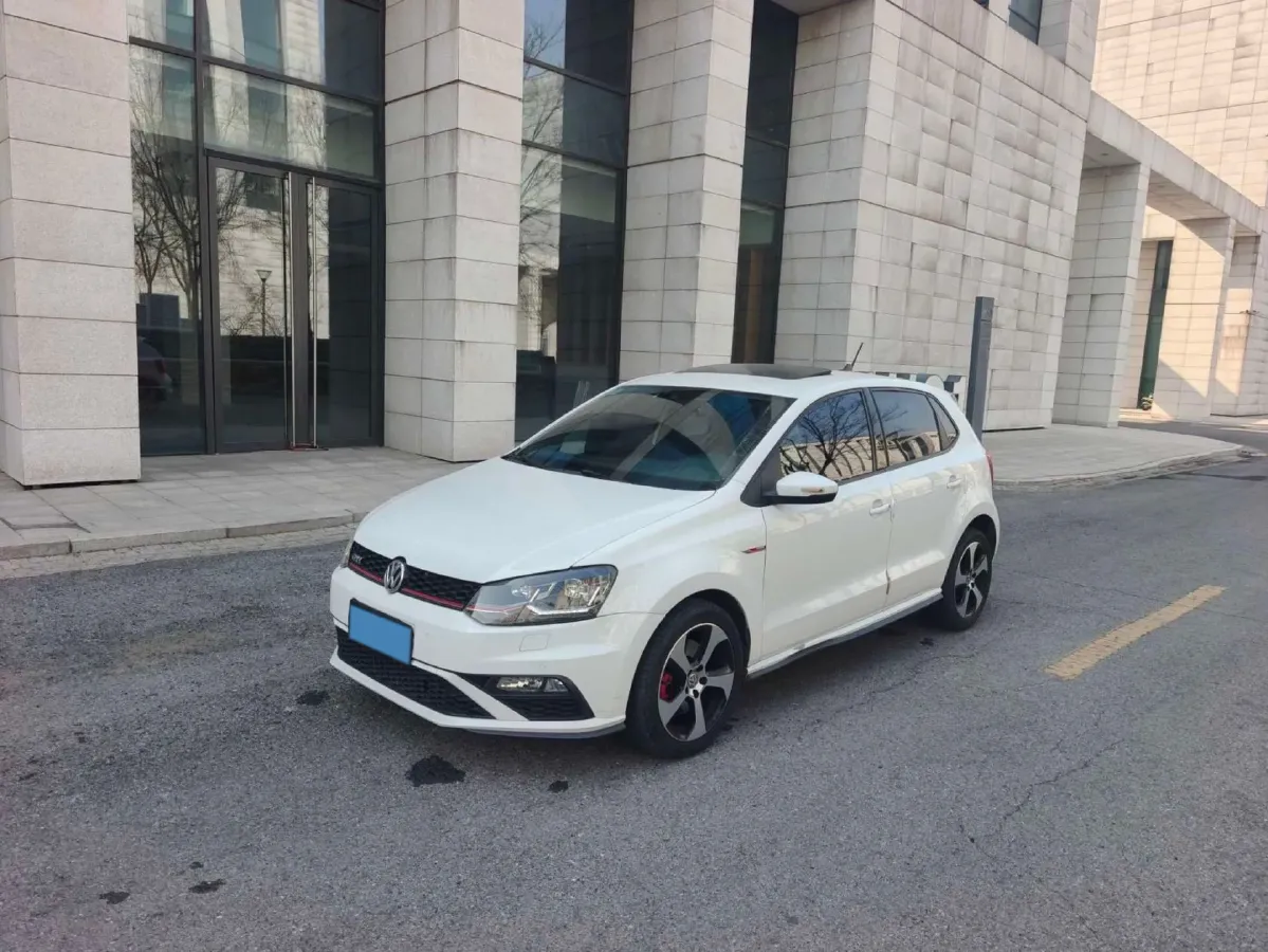 2016 Volkswagen Polo 1.4T 150HP L4 7DCT,autocango,china used car exporter,china ev exporter,chinese used car exporter,chinese used ev exporter