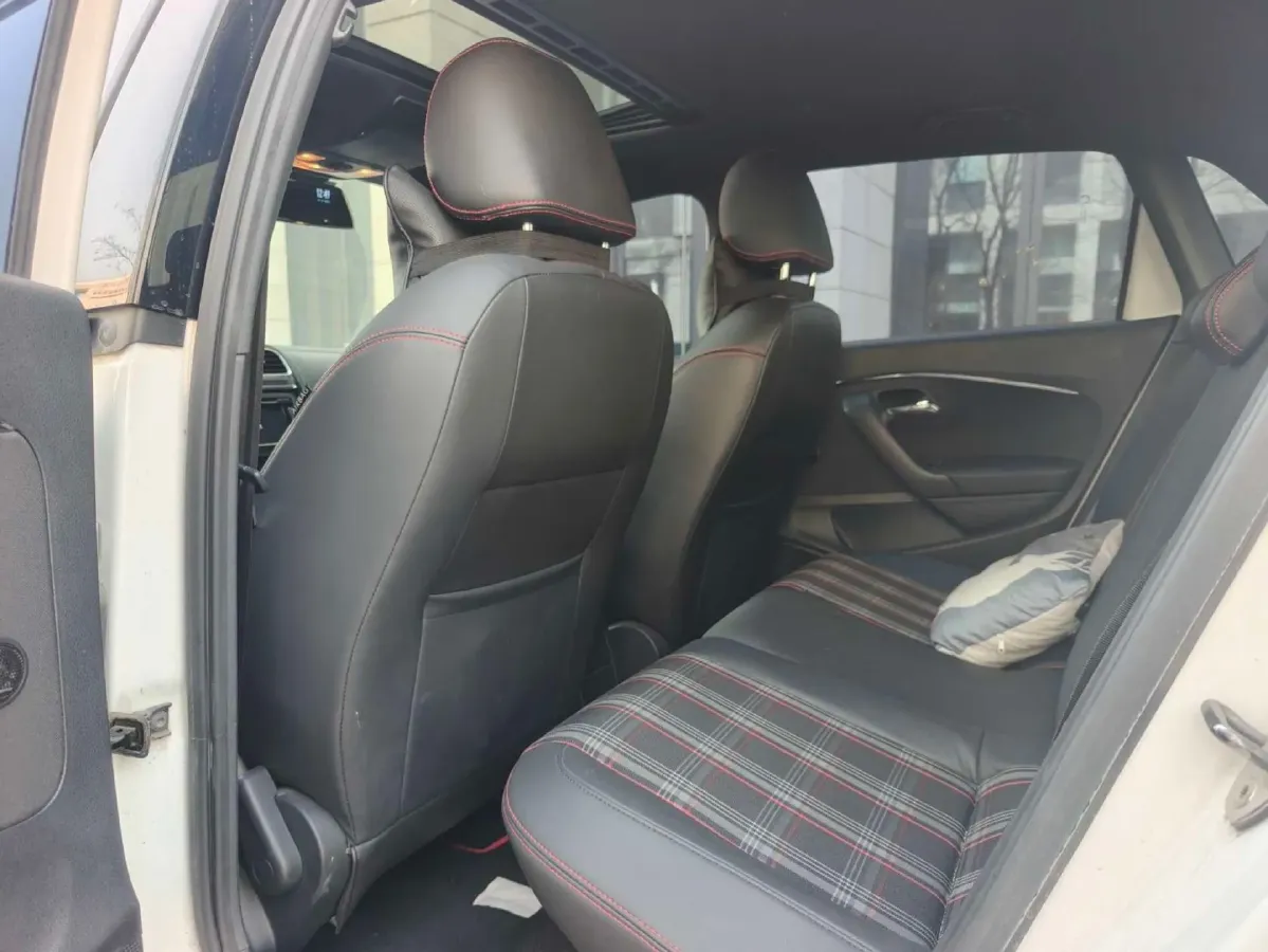 2016 Volkswagen Polo 1.4T 150HP L4 7DCT,autocango,china used car exporter,china ev exporter,chinese used car exporter,chinese used ev exporter