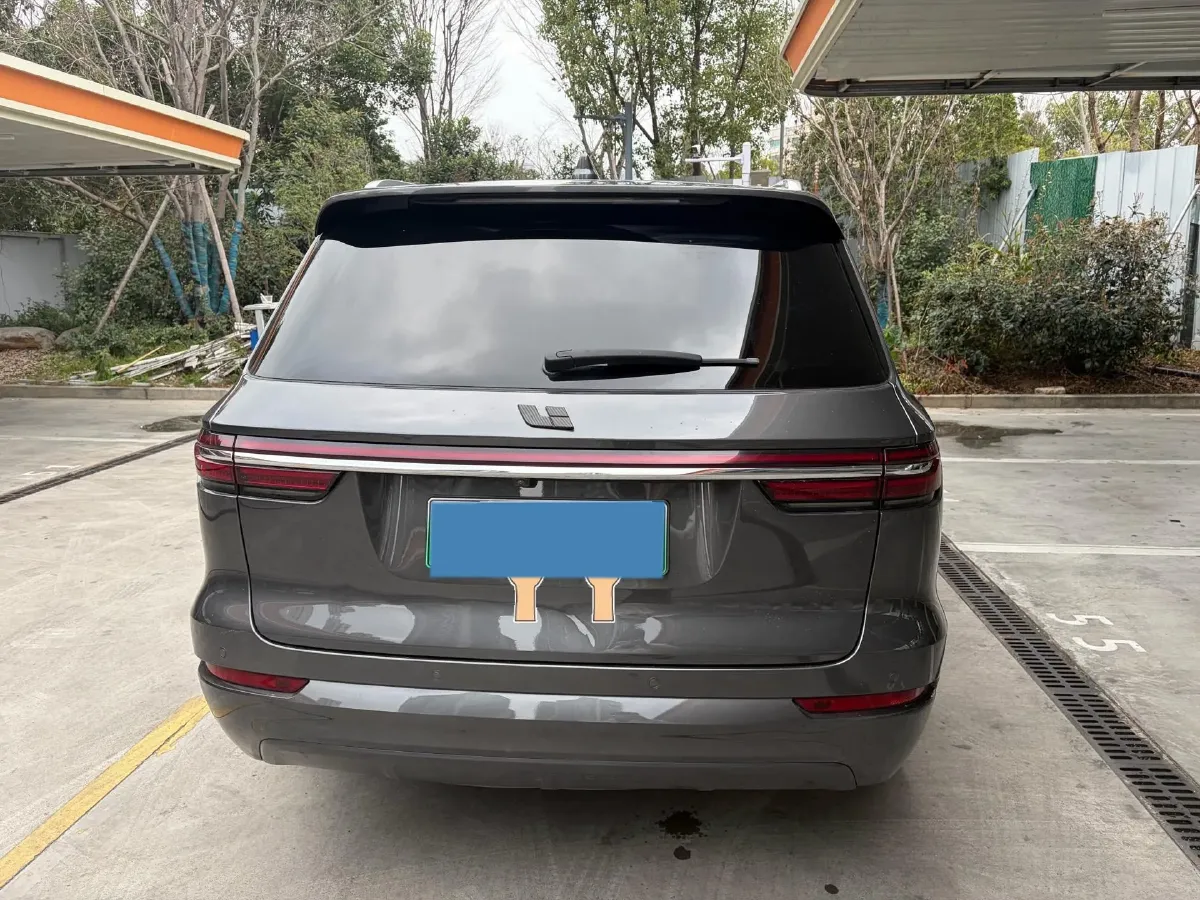 2021 Li ONE Range Extended 131HP REEV 40.5KWH,autocango,china used car exporter,china ev exporter,chinese used car exporter,chinese used ev exporter