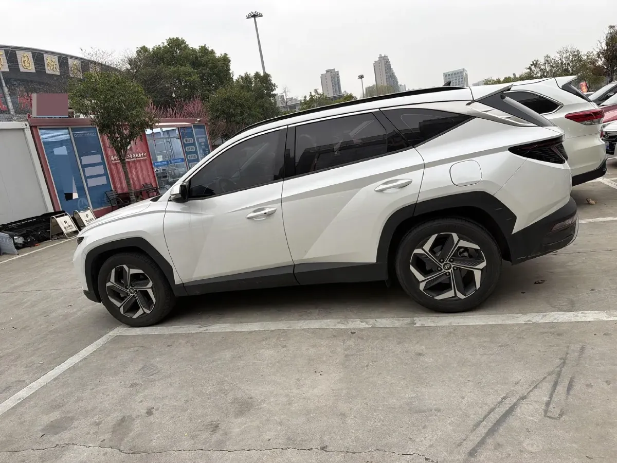 2023 Hyundai Tucson 1.5T 200HP L4 8AT,autocango,china used car exporter,china ev exporter,chinese used car exporter,chinese used ev exporter