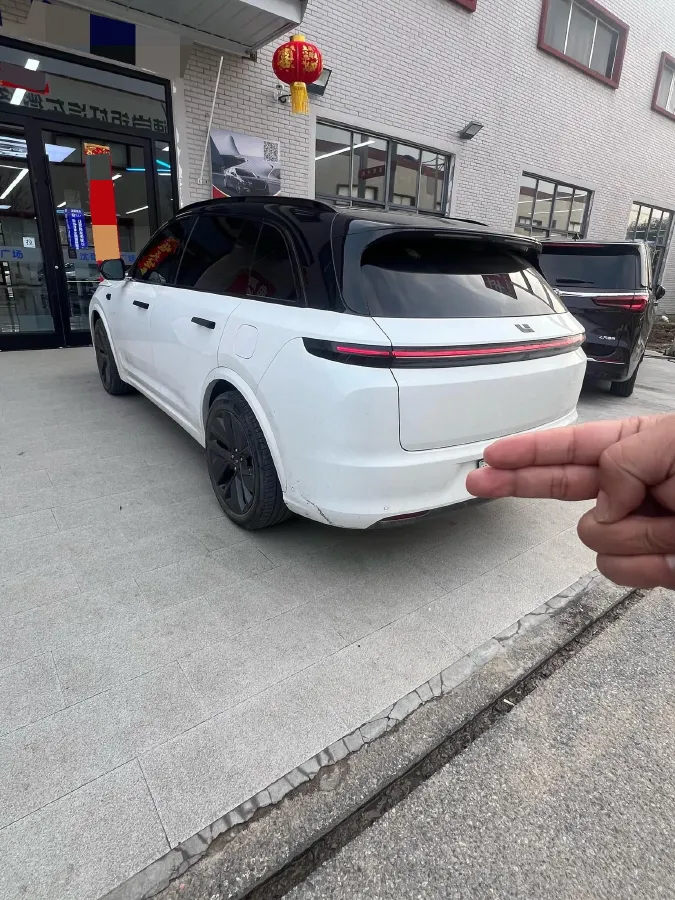2023 Li L7 Range Extended 154HP REEV 40.9KWH,autocango,china used car exporter,china ev exporter,chinese used car exporter,chinese used ev exporter
