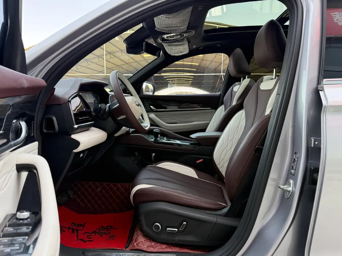 2021 Geely Monjaro 2.0T 218HP L4 7DCT,autocango,china used car exporter,china ev exporter,chinese used car exporter,chinese used ev exporter