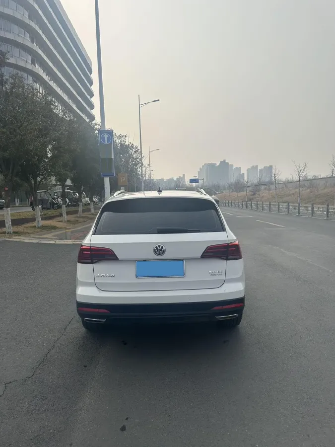 2020 Volkswagen Tharu 1.4T 150HP L4 7DCT,autocango,china used car exporter,china ev exporter,chinese used car exporter,chinese used ev exporter
