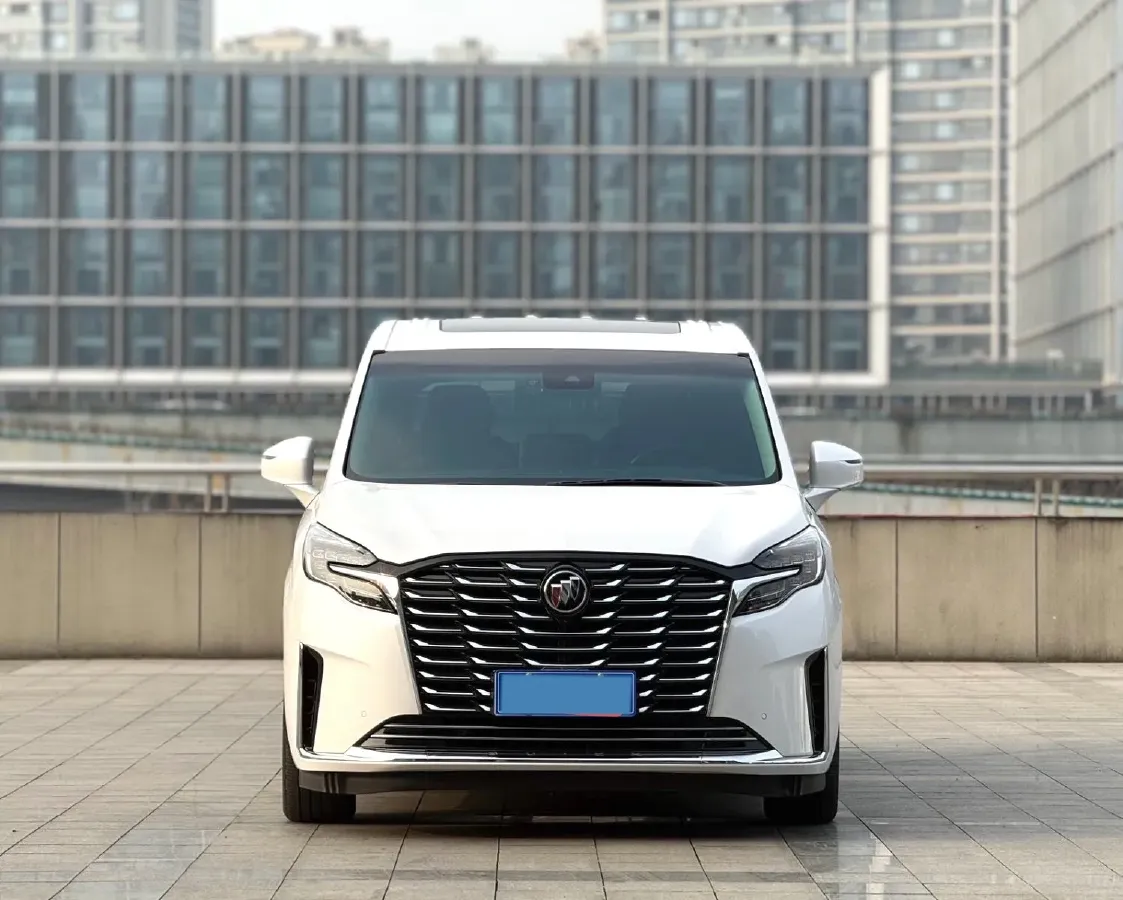 2023 Buick GL8 2.0T 237HP L4 9AT,autocango,china used car exporter,china ev exporter,chinese used car exporter,chinese used ev exporter