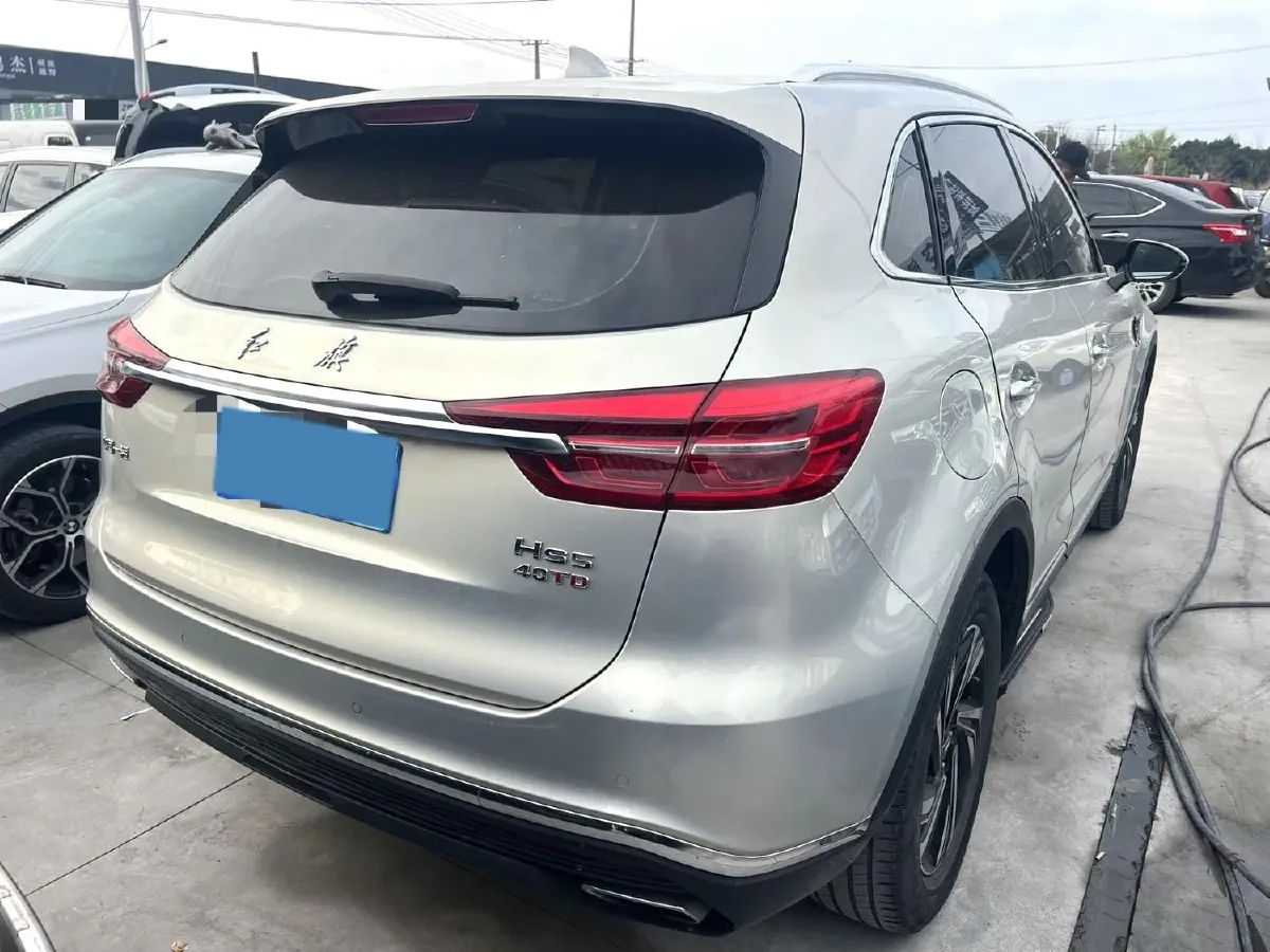 2022 HongQi HS5 2.0T 224HP L4 6AT,autocango,china used car exporter,china ev exporter,chinese used car exporter,chinese used ev exporter