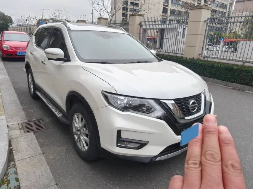 2019 Nissan X-Trail 2.0L 154HP L4 CVT,autocango,china used car exporter,china ev exporter,chinese used car exporter,chinese used ev exporter