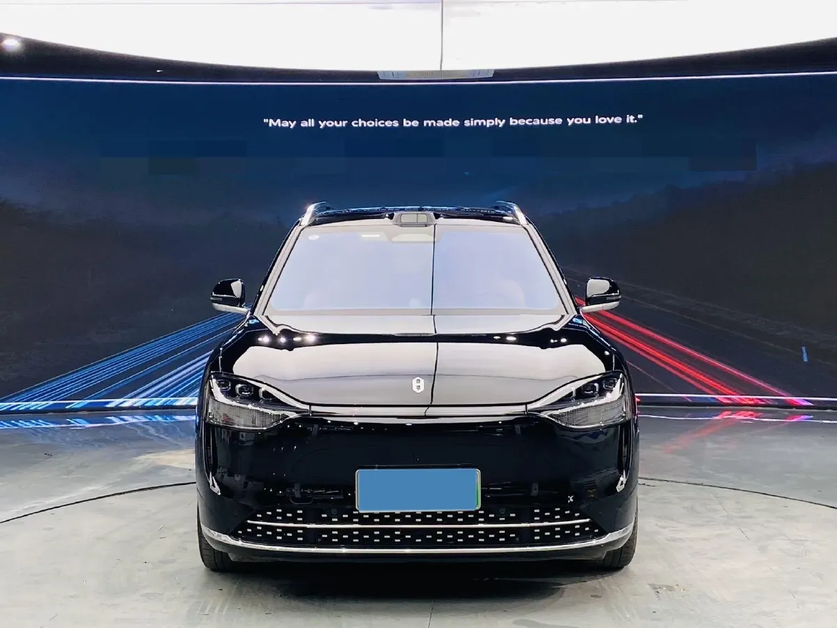 2025 AITO AITO M9 REEV 160HP REEV 52KWH,autocango,china used car exporter,china ev exporter,chinese used car exporter,chinese used ev exporter