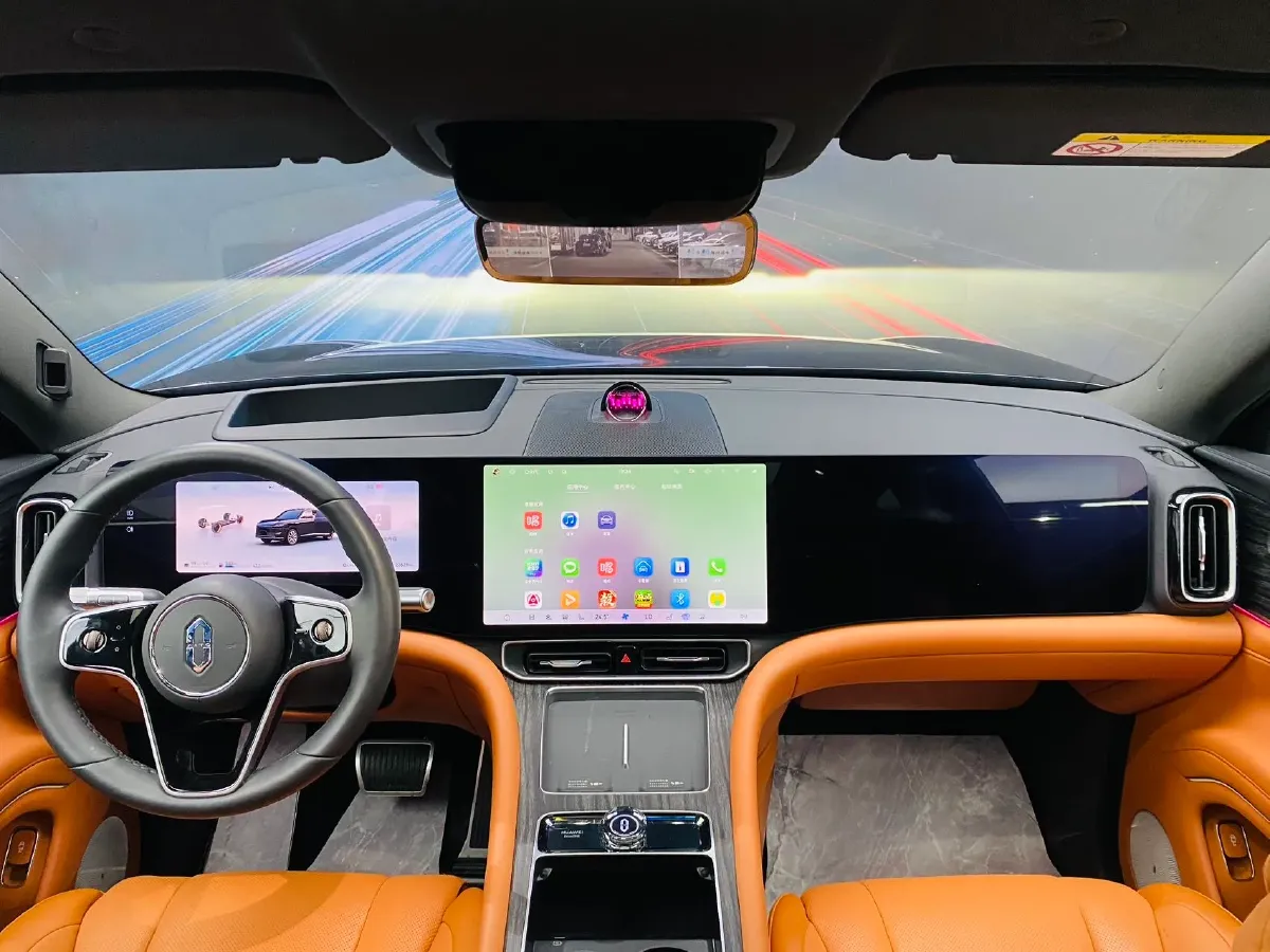 2025 AITO AITO M9 REEV 160HP REEV 52KWH,autocango,china used car exporter,china ev exporter,chinese used car exporter,chinese used ev exporter