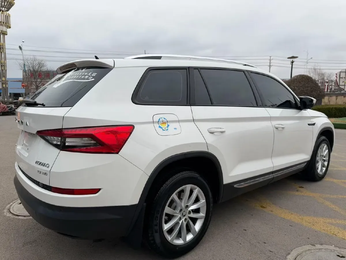 2019 Buick EnvisionPlus 1.5T 169HP L4 7DCT,autocango,china used car exporter,china ev exporter,chinese used car exporter,chinese used ev exporter