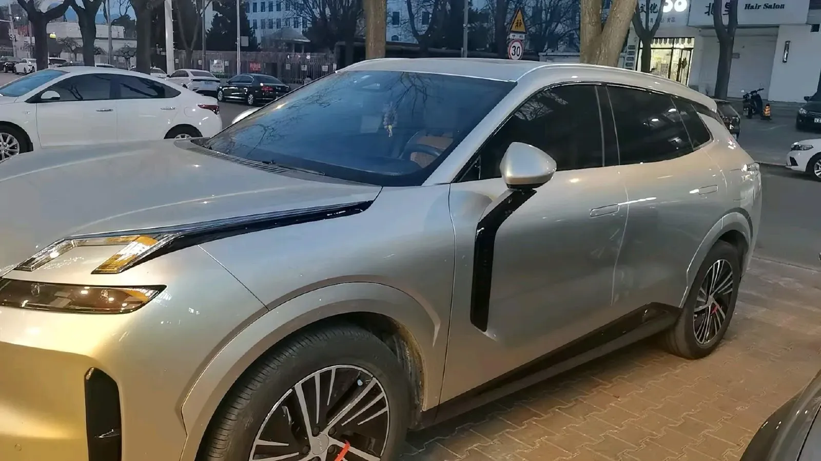 2023 LYNK&CO 08 EM-P 1.5T 163HP L4 3DHT PHEV 39.8KWH,autocango,china used car exporter,china ev exporter,chinese used car exporter,chinese used ev exporter