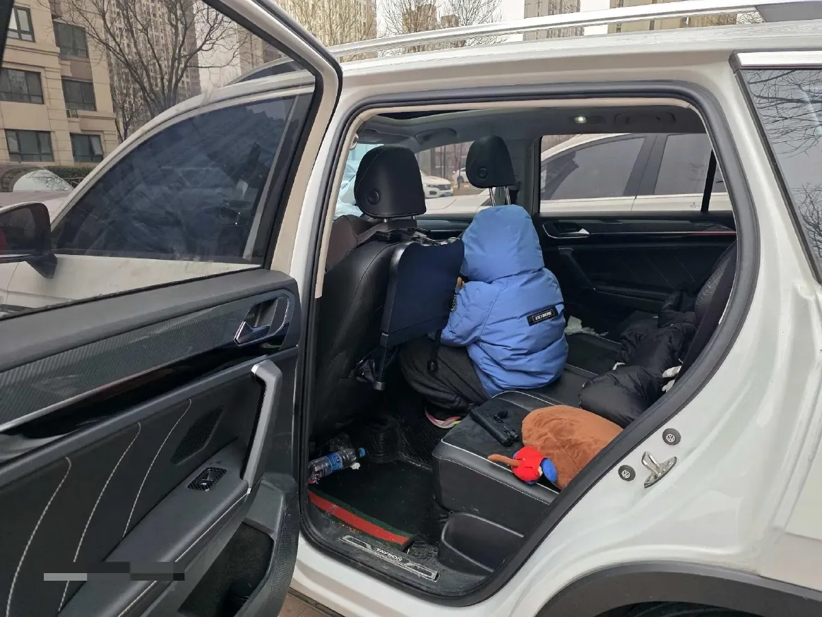 2020 Volkswagen Tayron 2.0T 186HP L4 7DCT,autocango,china used car exporter,china ev exporter,chinese used car exporter,chinese used ev exporter